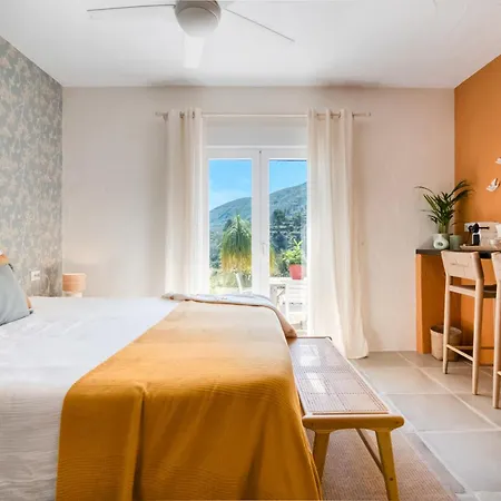 Country house La Ruta Naranja *